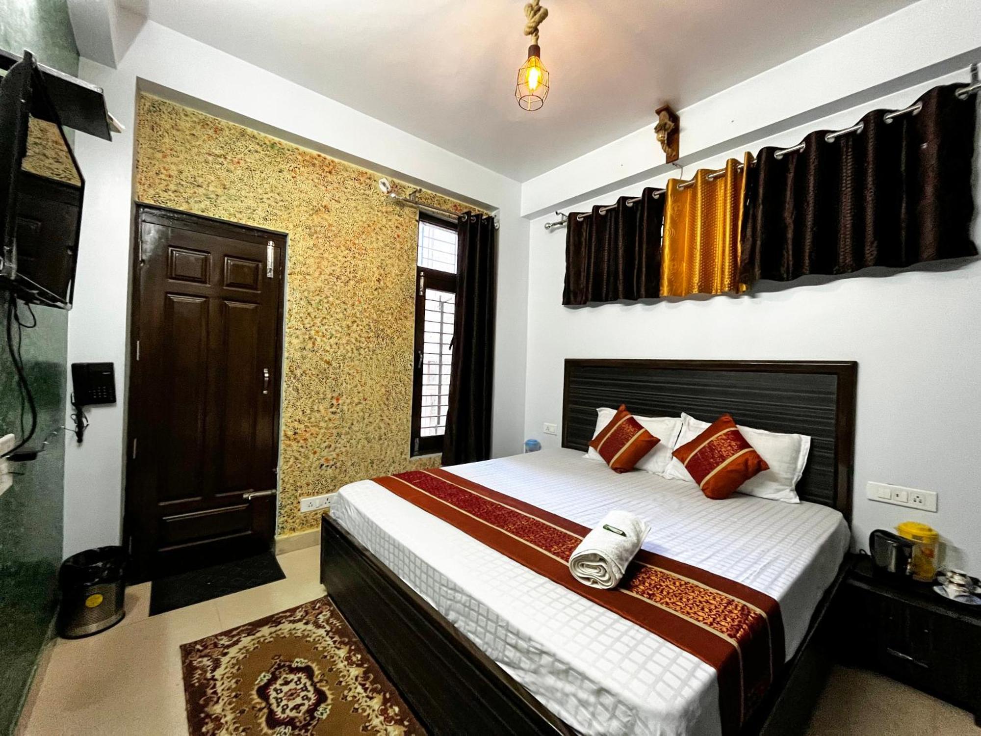 Puri'S Bnb Shimla Ngoại thất bức ảnh