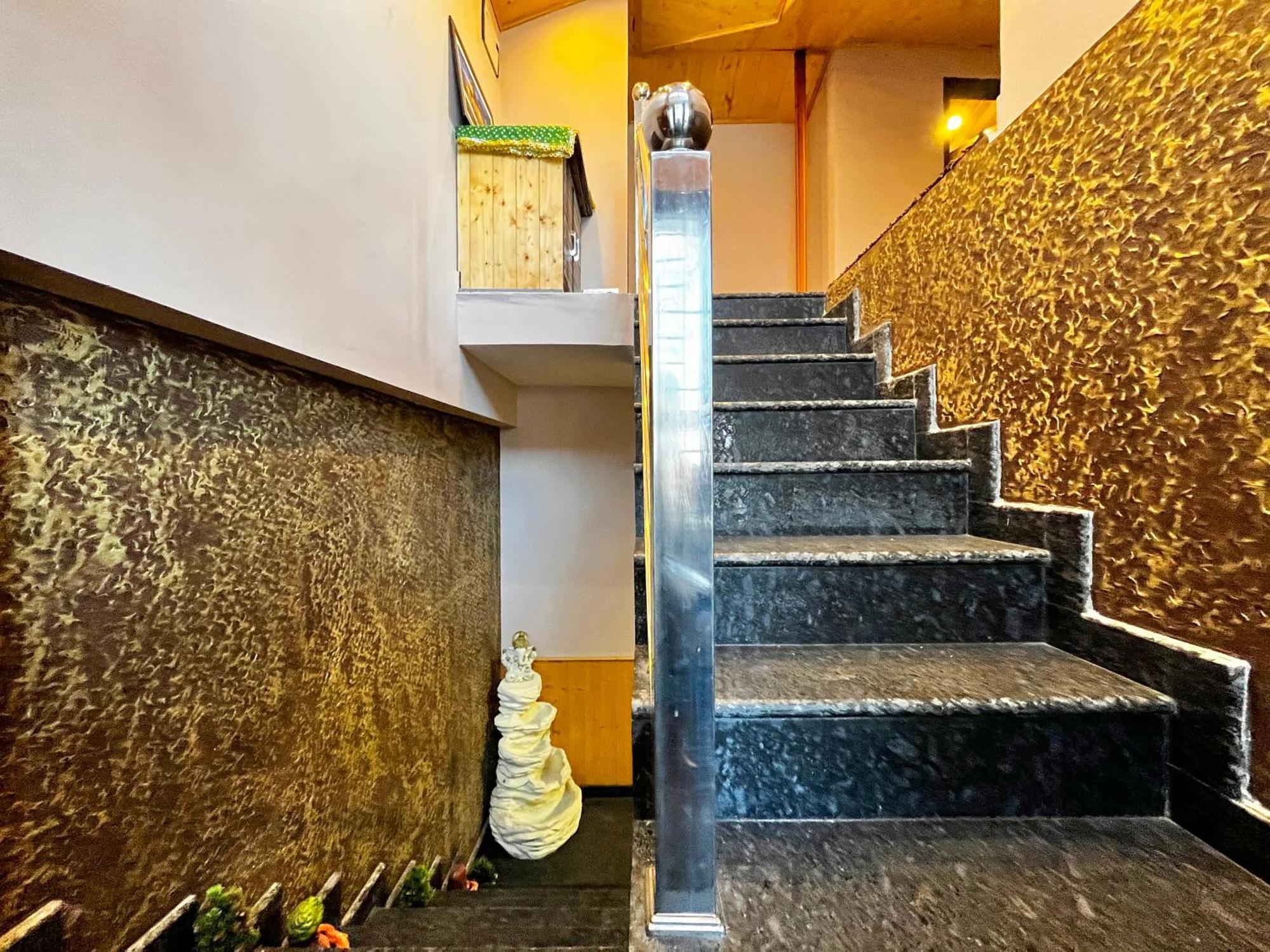 Puri'S Bnb Shimla Ngoại thất bức ảnh