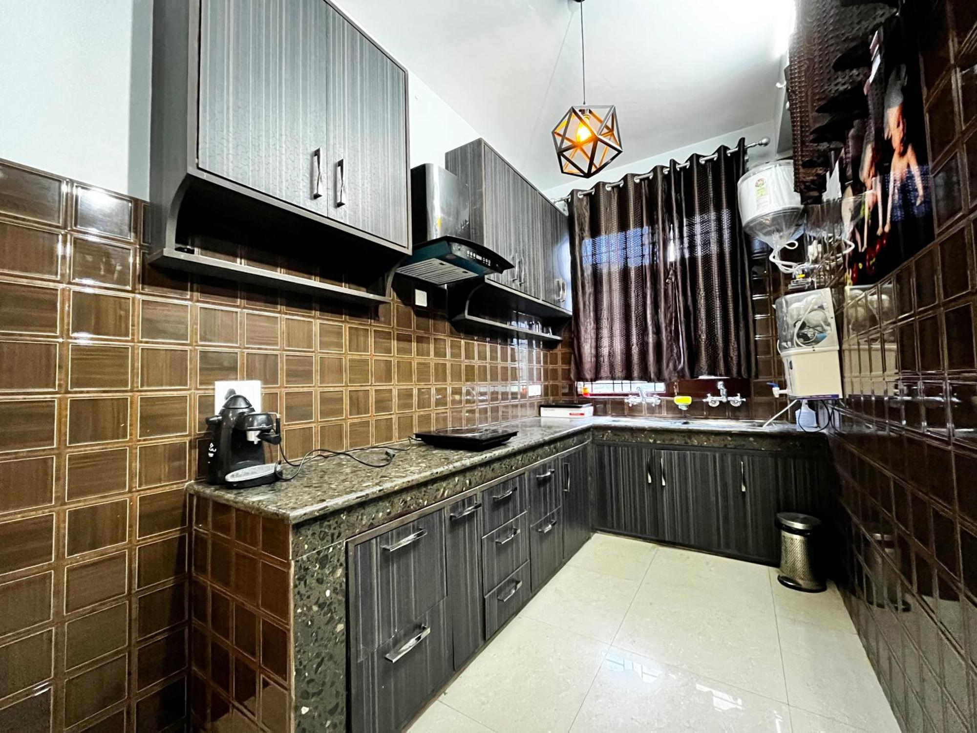 Puri'S Bnb Shimla Ngoại thất bức ảnh