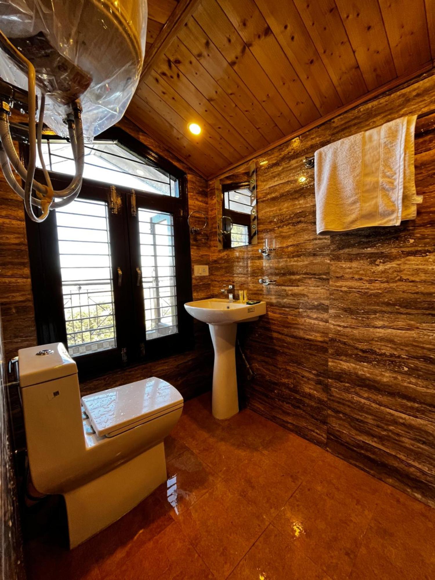 Puri'S Bnb Shimla Ngoại thất bức ảnh