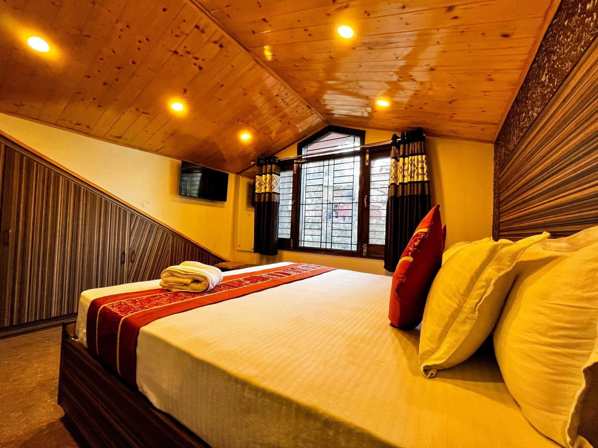 Puri'S Bnb Shimla Ngoại thất bức ảnh